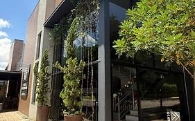 Hotel Flores De Holambra